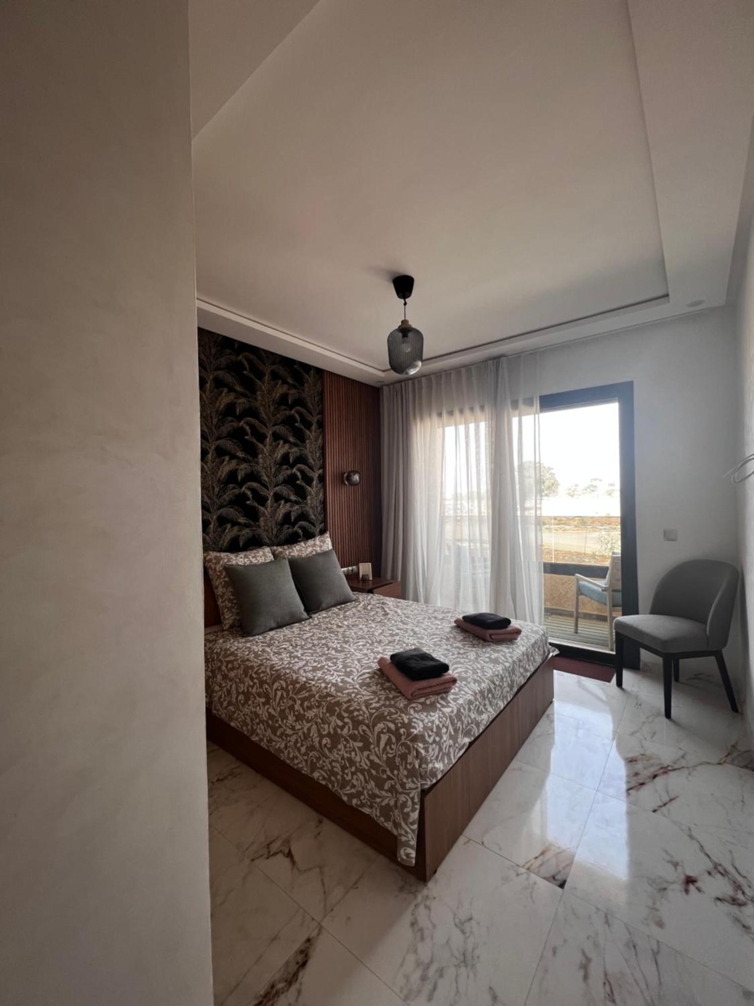 Fun And Sun - Appartement De Luxe - Dahomey Beach - Bouznika Bagian luar foto